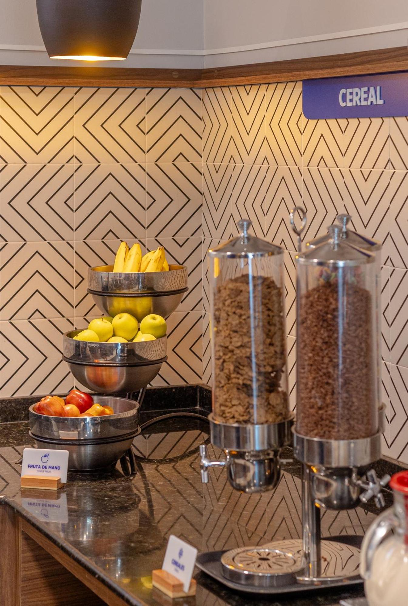 Holiday Inn Express Tapachula By Ihg Esterno foto