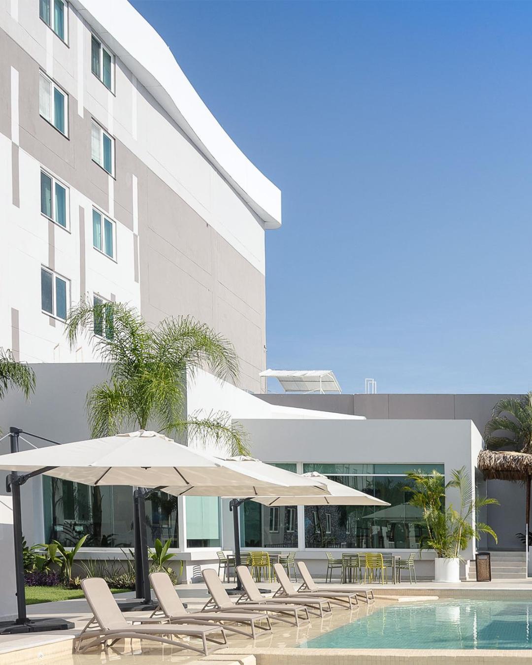 Holiday Inn Express Tapachula By Ihg Esterno foto