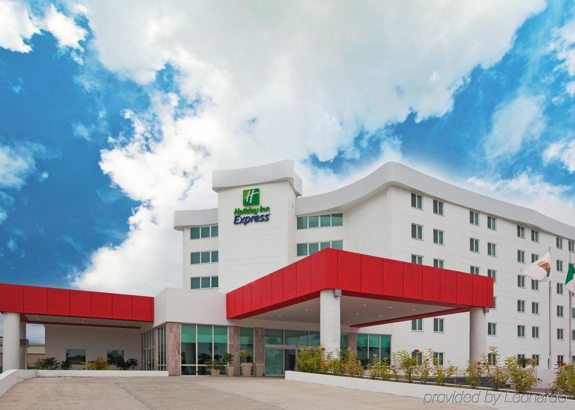 Holiday Inn Express Tapachula By Ihg Esterno foto